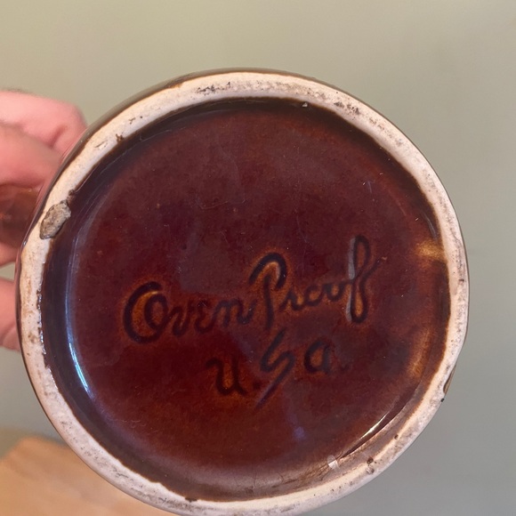 Vintage 100% Ceramic Pitcher ~ Jug 30oz - Picture 3 of 4